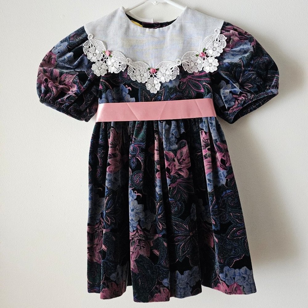 Vintage Size 5 Girl's Bonnie Jean Floral Dress